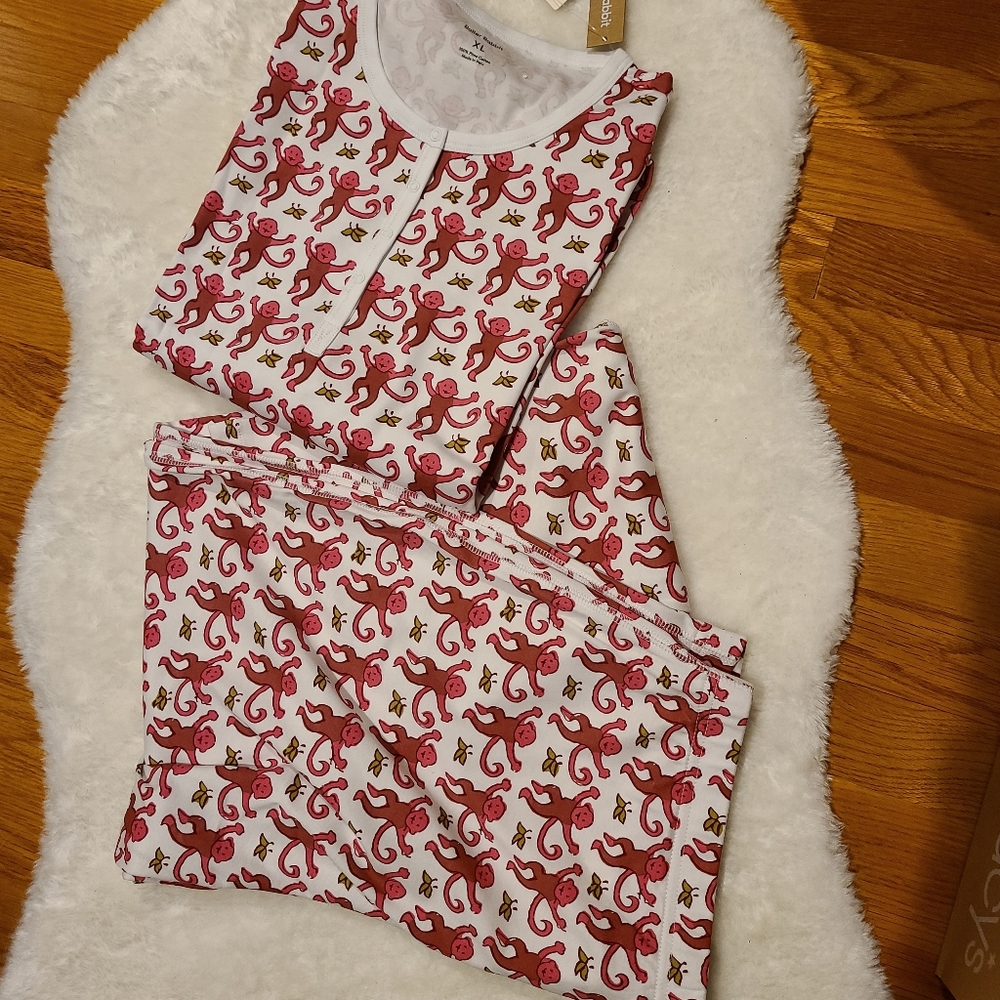 Roller Rabbit Pajama Set - Picture 3 of 6